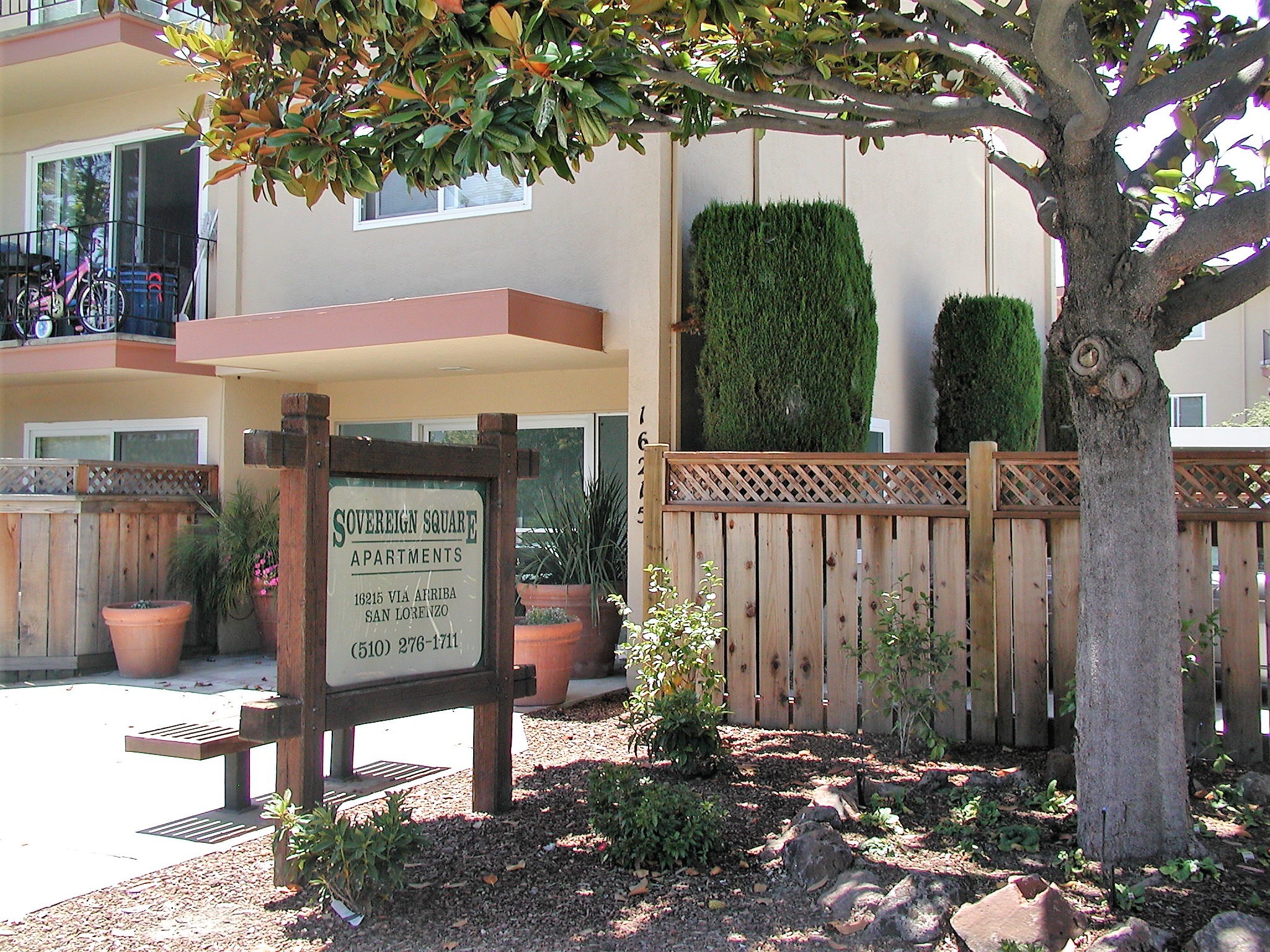Sovereign Square Apartments photo 2